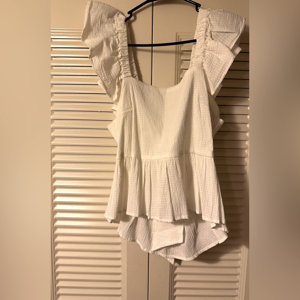 Francescas Ruffle Strap Back Bow Peplum Top